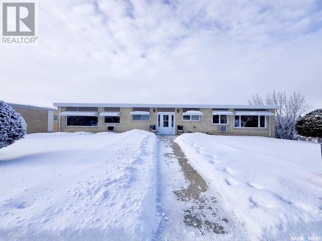 7 330 13th AVENUE NE, Swift Current, Saskatchewan