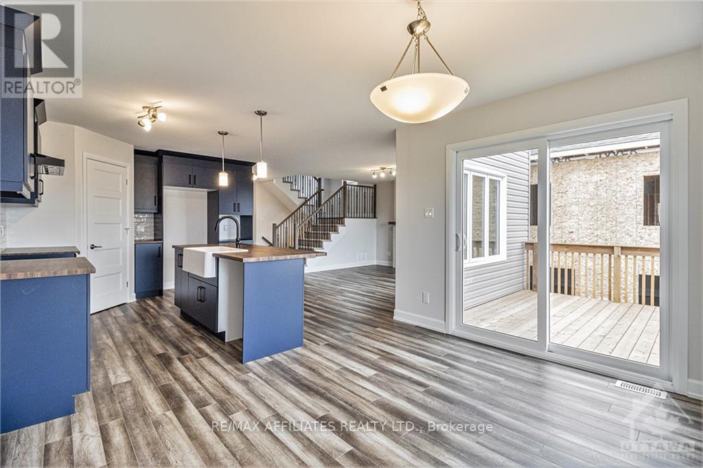 Photo 4 of 1205 Montblanc Crescent, Russell ON