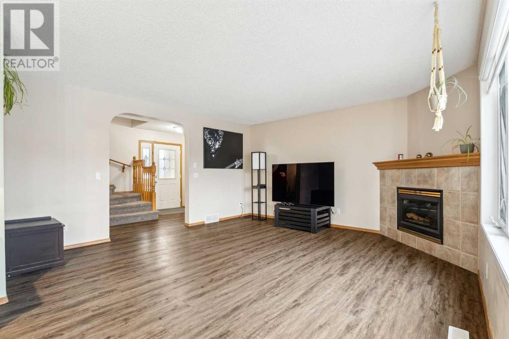 Single Family House for Sale in  Harvest Park Circle NE Harvest Hills Calgary 