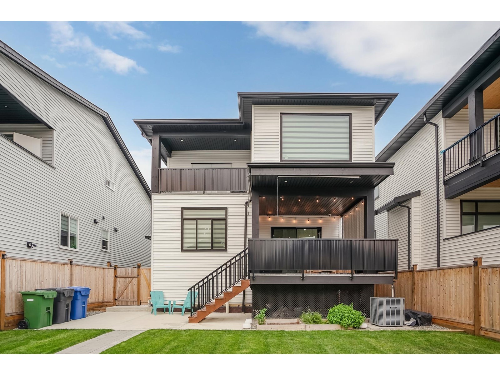 2581 TERMINAL COURT, Abbotsford real estate listing R2956847