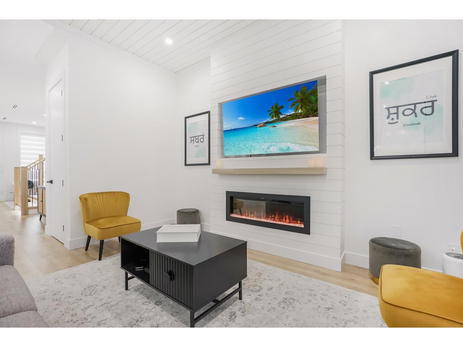 2581 TERMINAL COURT, Abbotsford real estate listing R2956847
