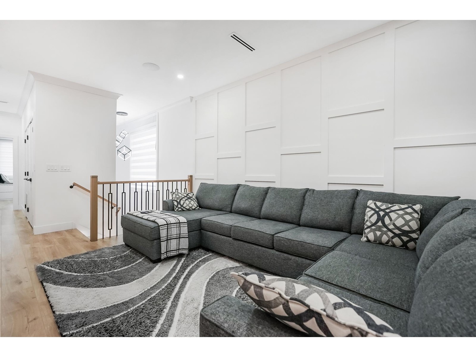 2581 TERMINAL COURT, Abbotsford real estate listing R2956847