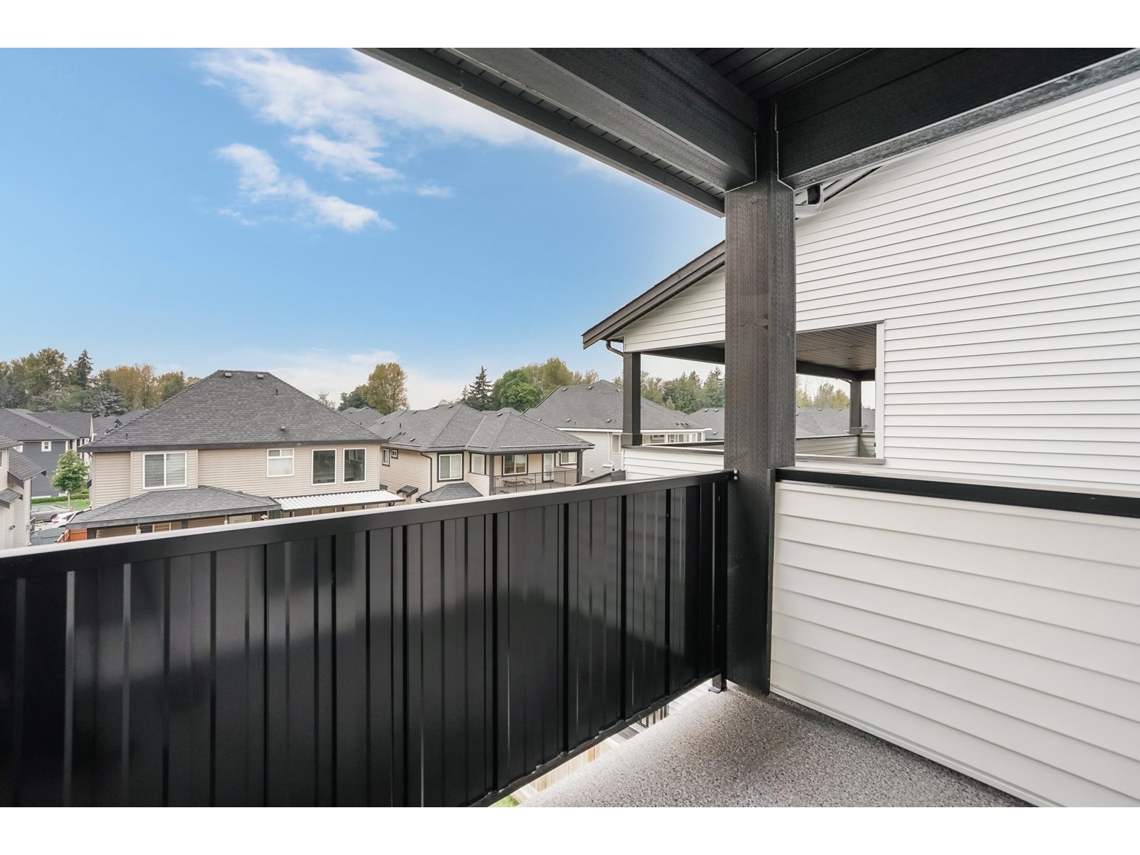 2581 TERMINAL COURT, Abbotsford real estate listing R2956847
