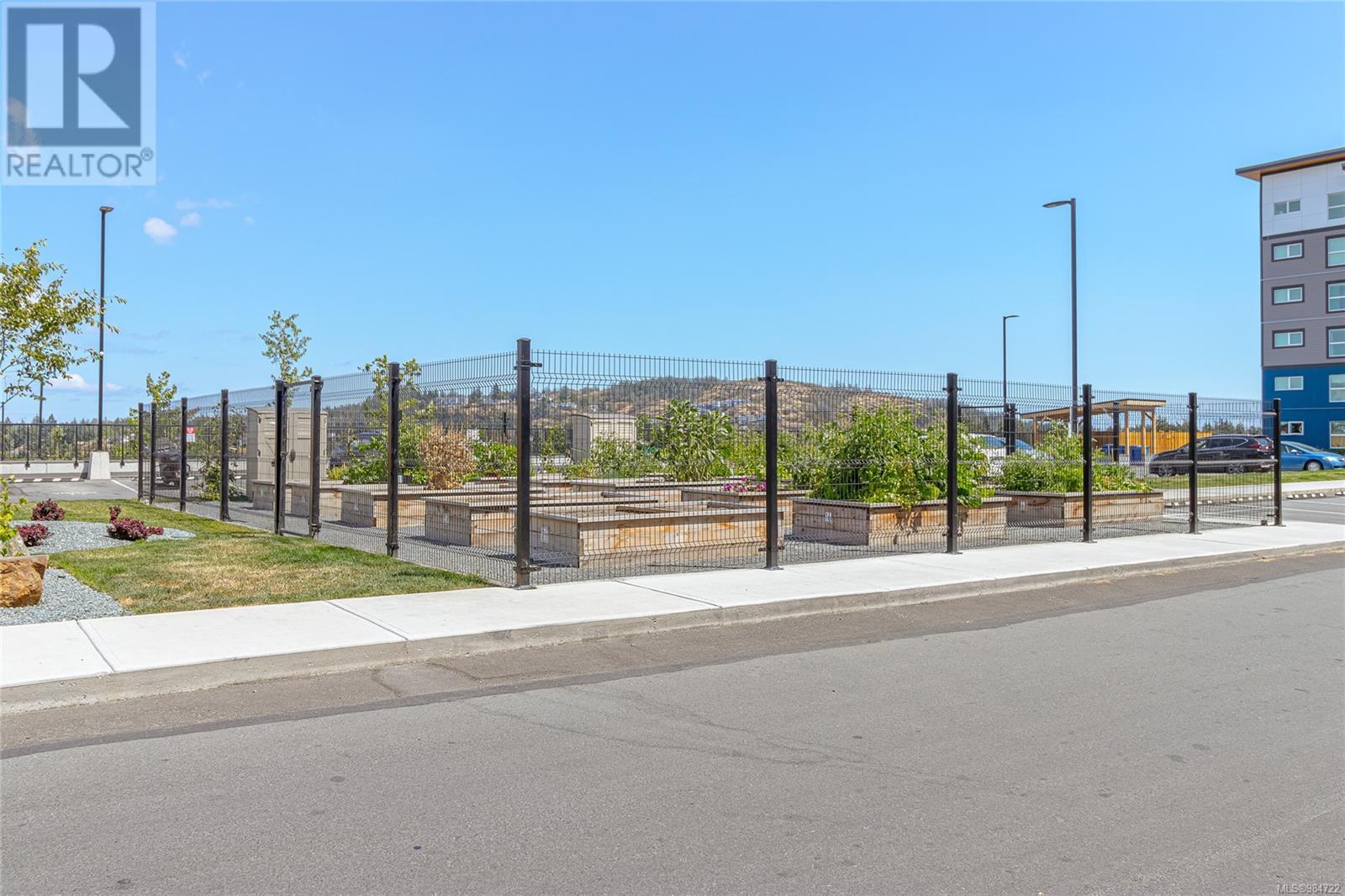 203A 2461 Gateway Rd, Langford real estate listing 984722