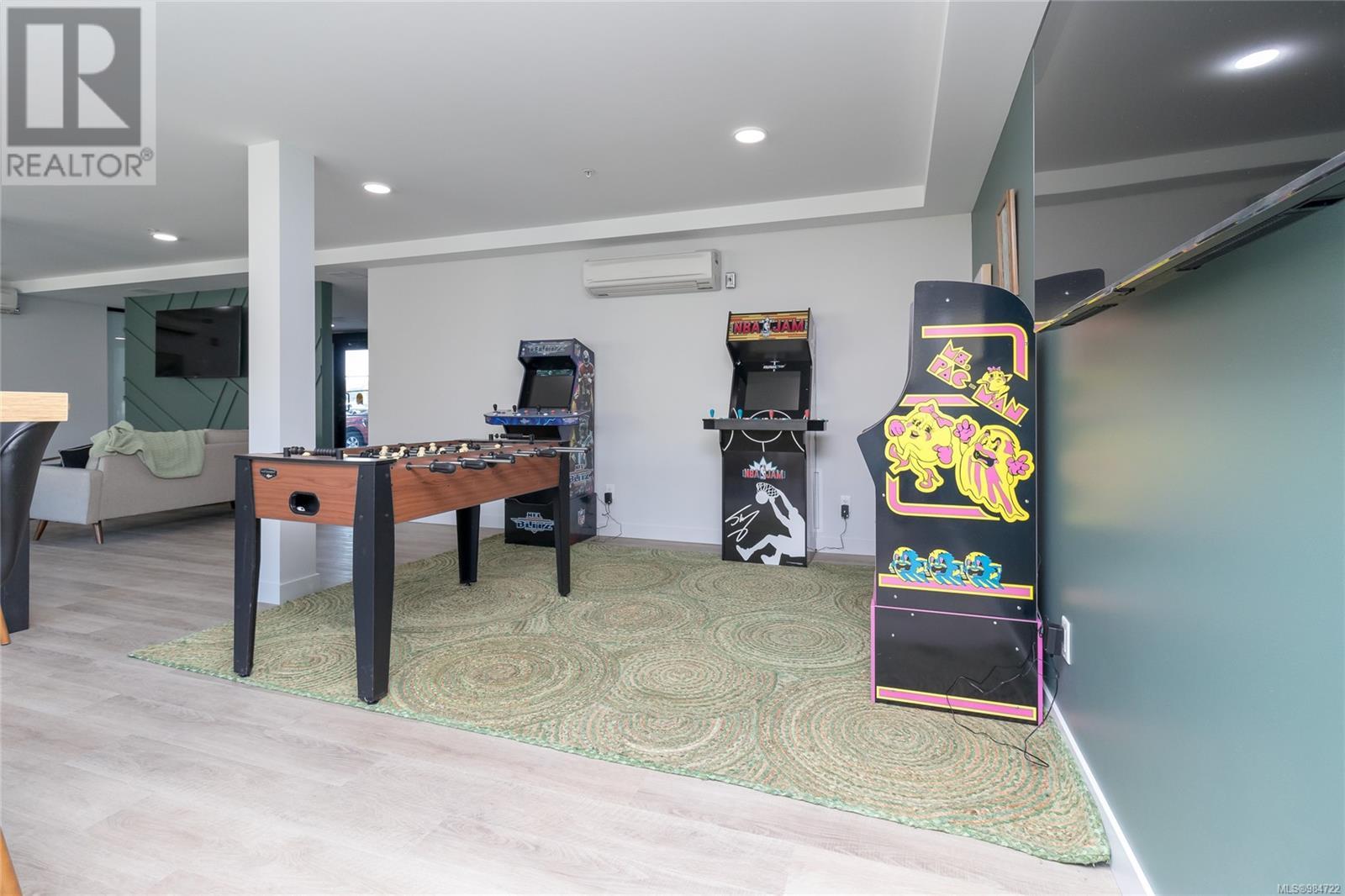 203A 2461 Gateway Rd, Langford real estate listing 984722
