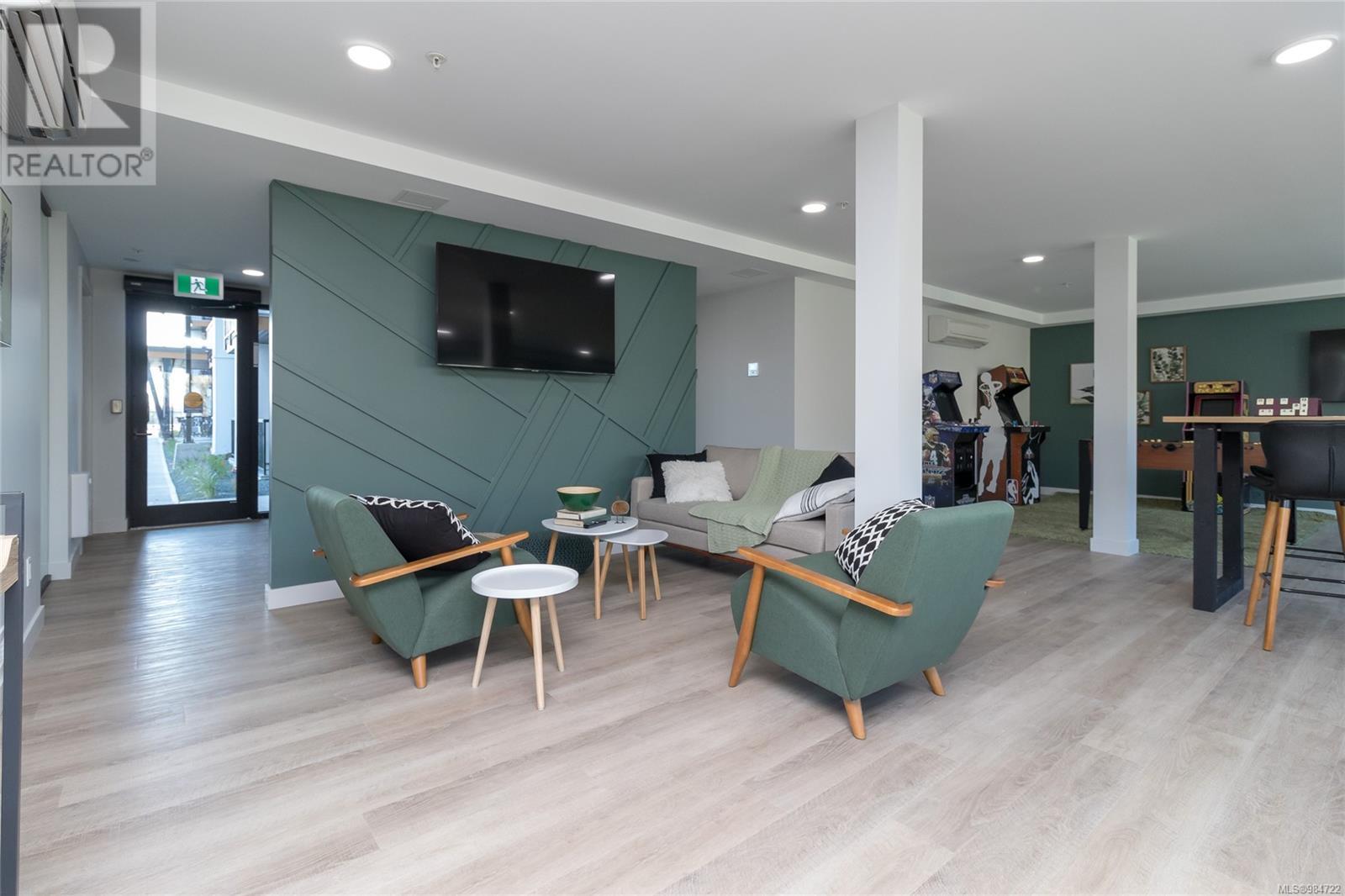203A 2461 Gateway Rd, Langford real estate listing 984722