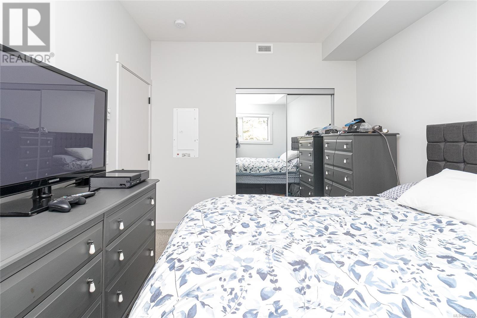 203A 2461 Gateway Rd, Langford real estate listing 984722
