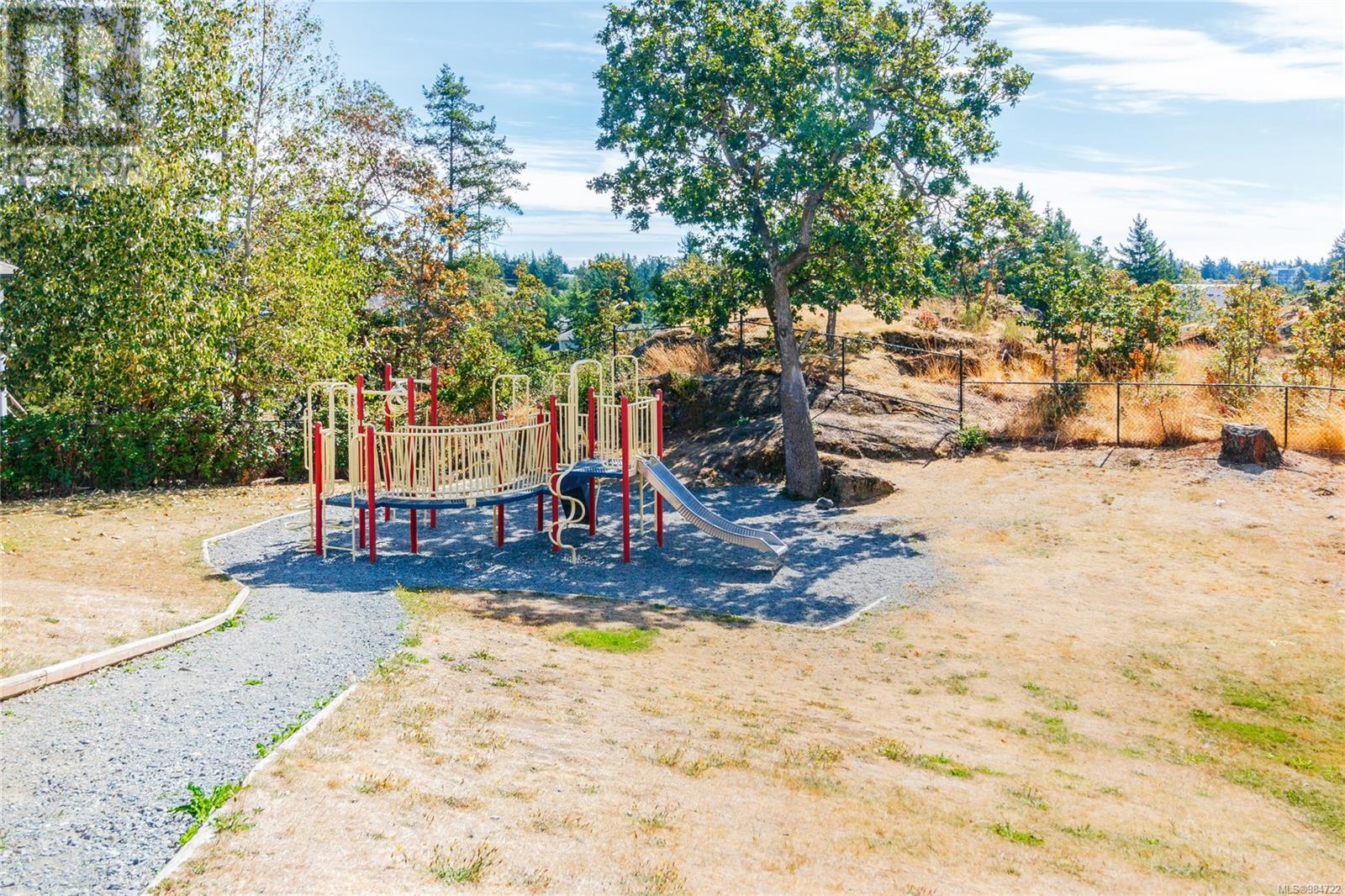 203A 2461 Gateway Rd, Langford real estate listing 984722