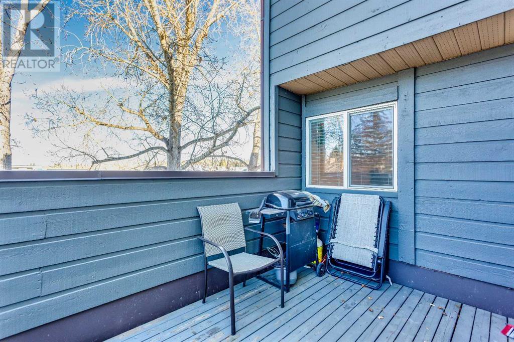 Single Family House for Sale in   Palliser Drive SW Oakridge Calgary 