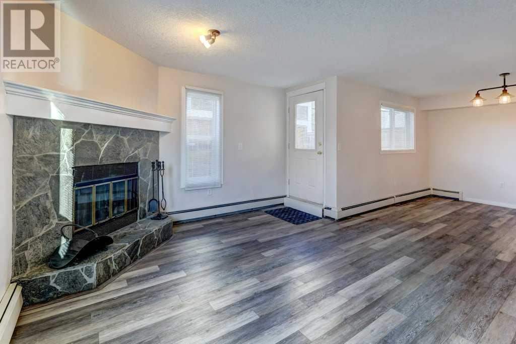 Single Family House Low rise for Sale in    Avenue SW Sunalta Calgary 