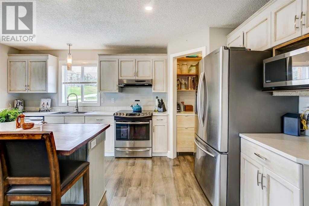 Single Family House for Sale in  Arbour Wood Mews NW Arbour Lake Calgary 