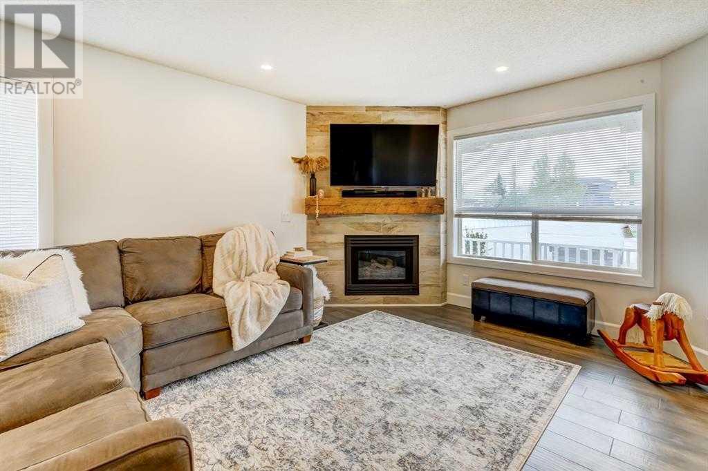 Single Family House for Sale in  Arbour Wood Mews NW Arbour Lake Calgary 