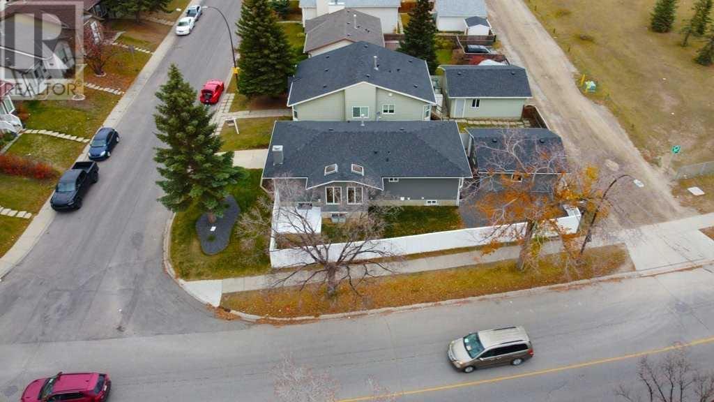 Single Family House Bungalow for Sale in  Falshire Close NE Falconridge Calgary 