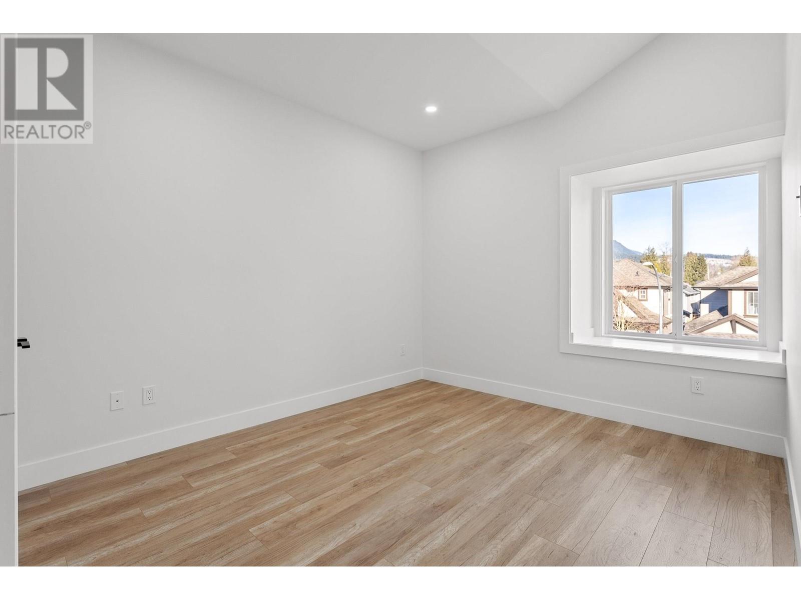 2418 FRISKIE AVENUE, Port Coquitlam real estate listing R2957240