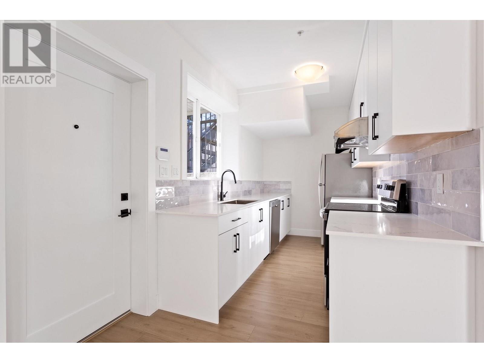 2426 FRISKIE AVENUE, Port Coquitlam real estate listing R2957236
