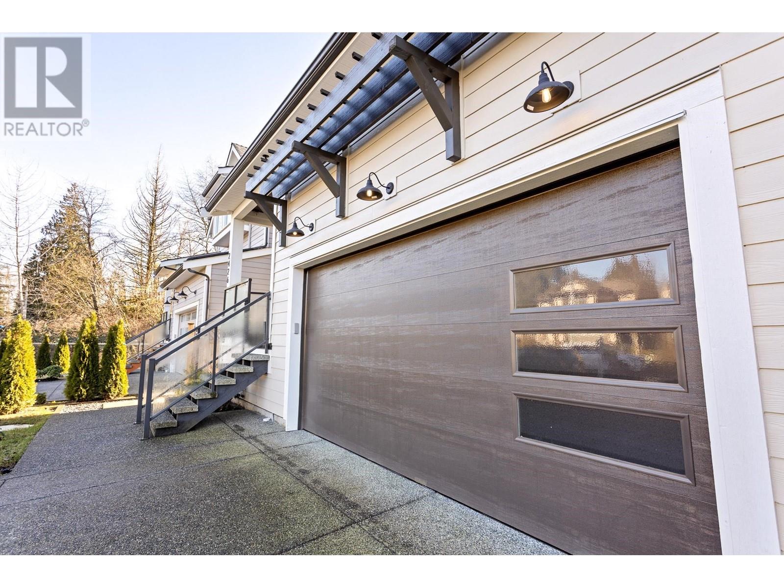2426 FRISKIE AVENUE, Port Coquitlam real estate listing R2957236
