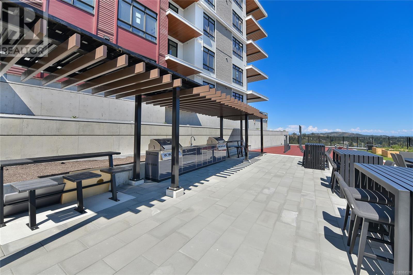302 1110 Samar Cres, Langford real estate listing 984570