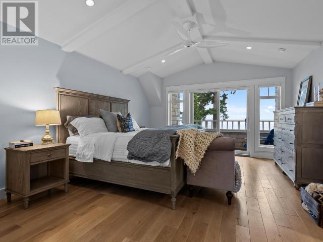 3569 MARINE AVE, Powell River