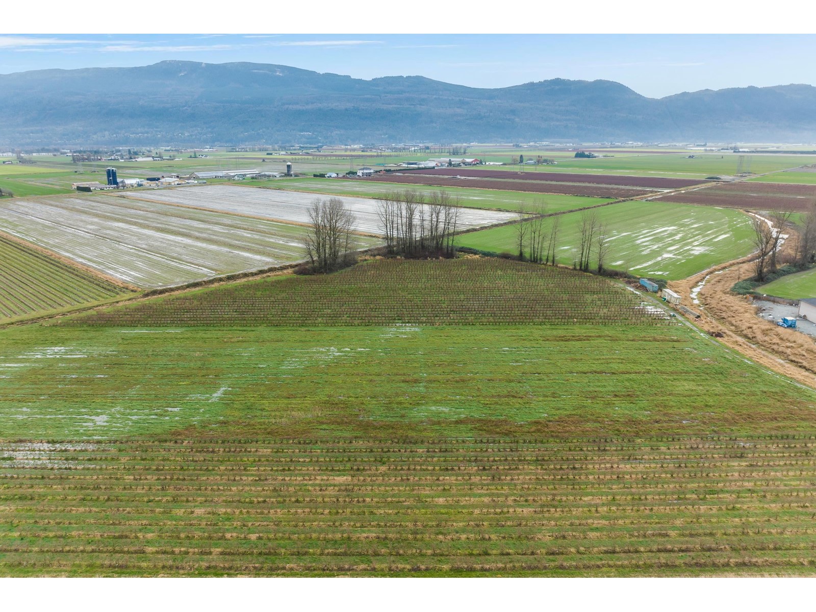 39330-39452 SOUTH PARALLEL ROAD, Abbotsford real estate listing R2956815