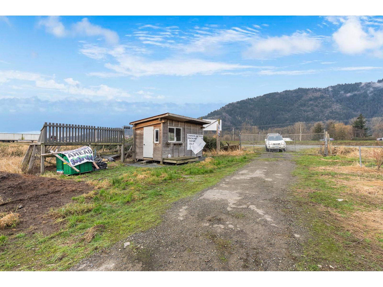 39330-39452 SOUTH PARALLEL ROAD, Abbotsford real estate listing R2956815