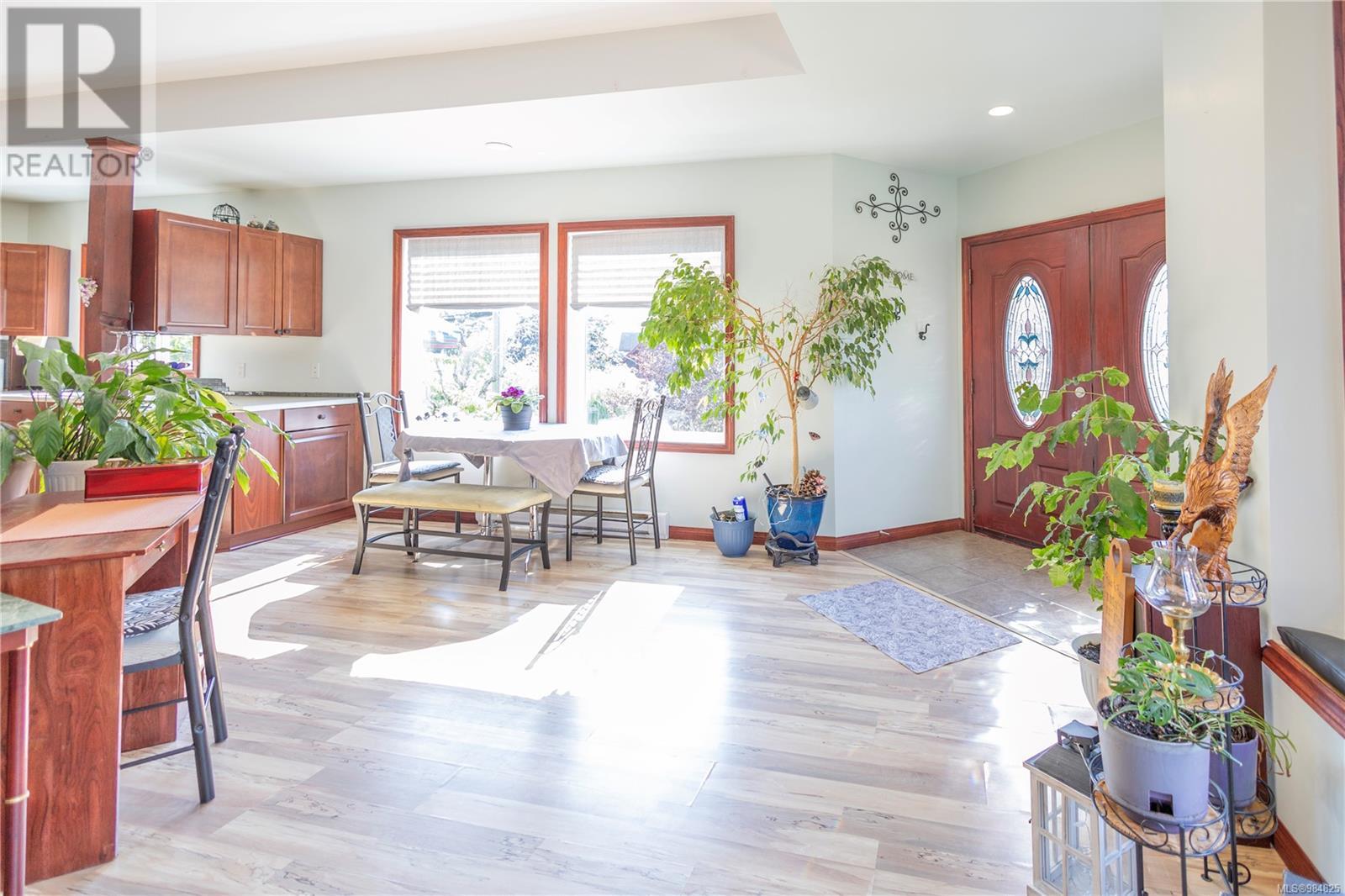 660 Rockingham Rd, Langford real estate listing 984825