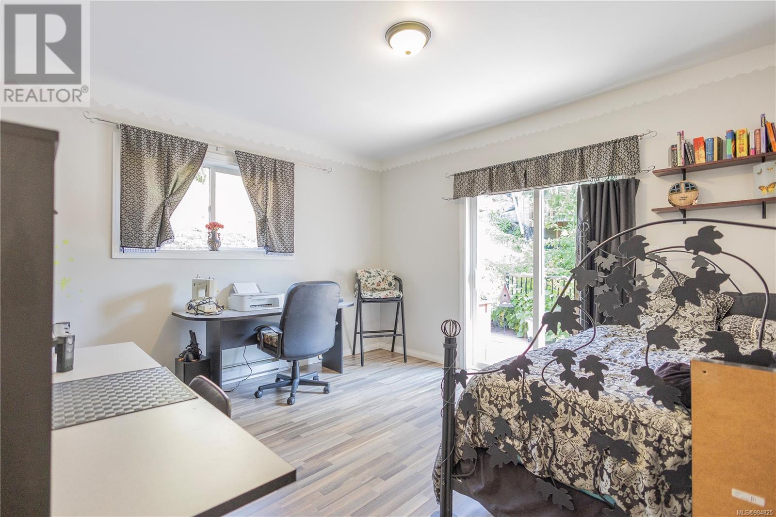 660 Rockingham Rd, Langford real estate listing 984825