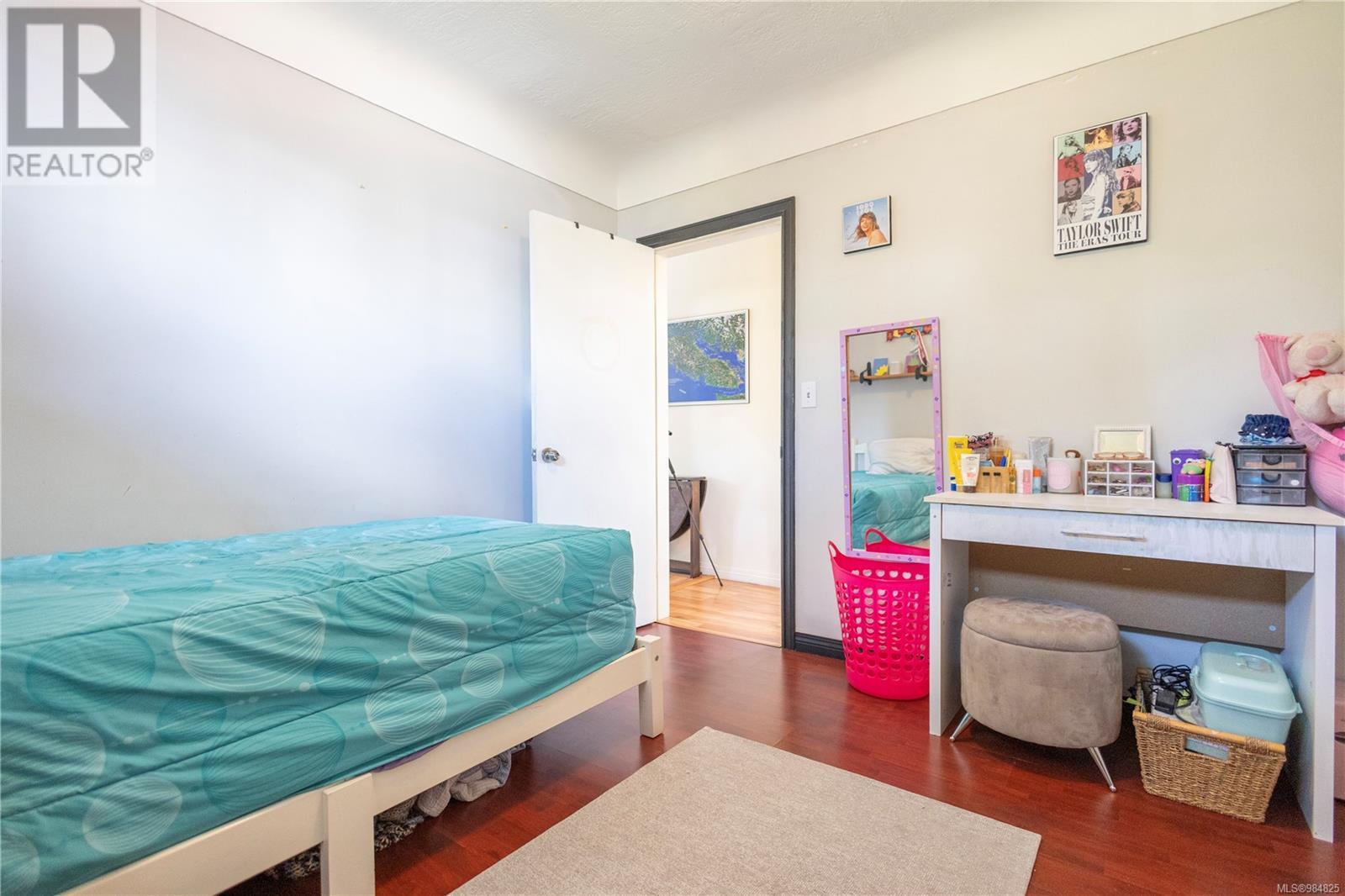 660 Rockingham Rd, Langford real estate listing 984825