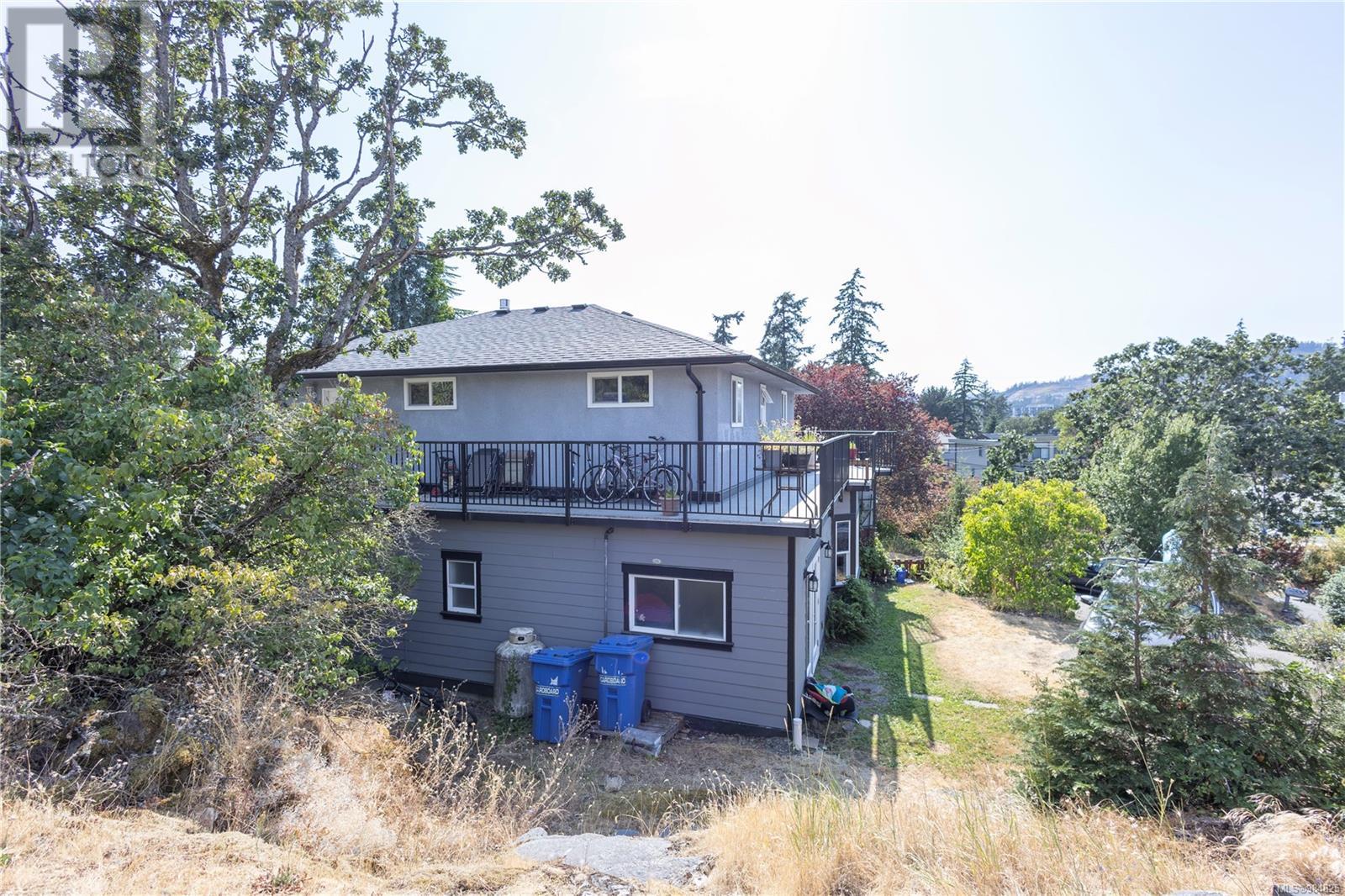 660 Rockingham Rd, Langford real estate listing 984825