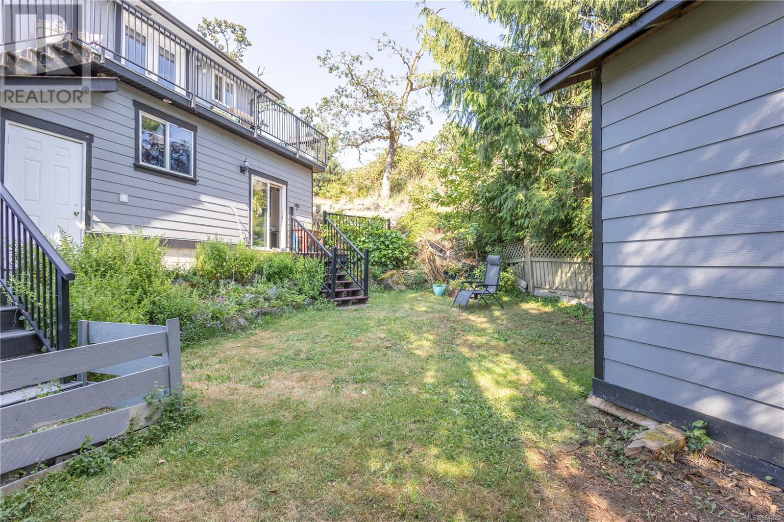 660 Rockingham Rd, Langford real estate listing 984825