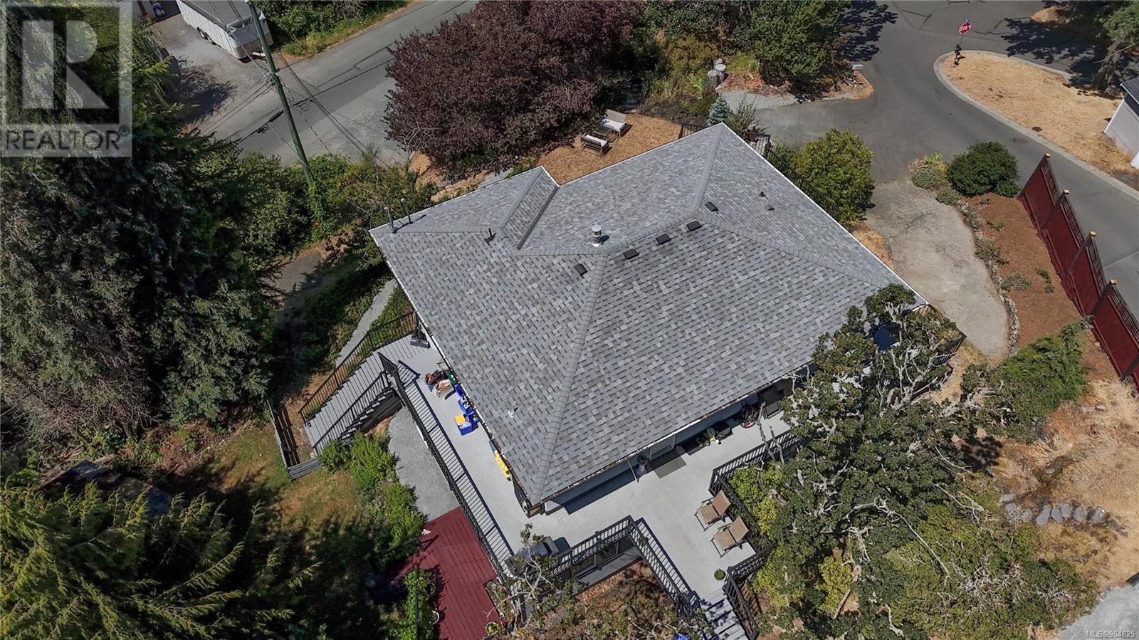 660 Rockingham Rd, Langford real estate listing 984825