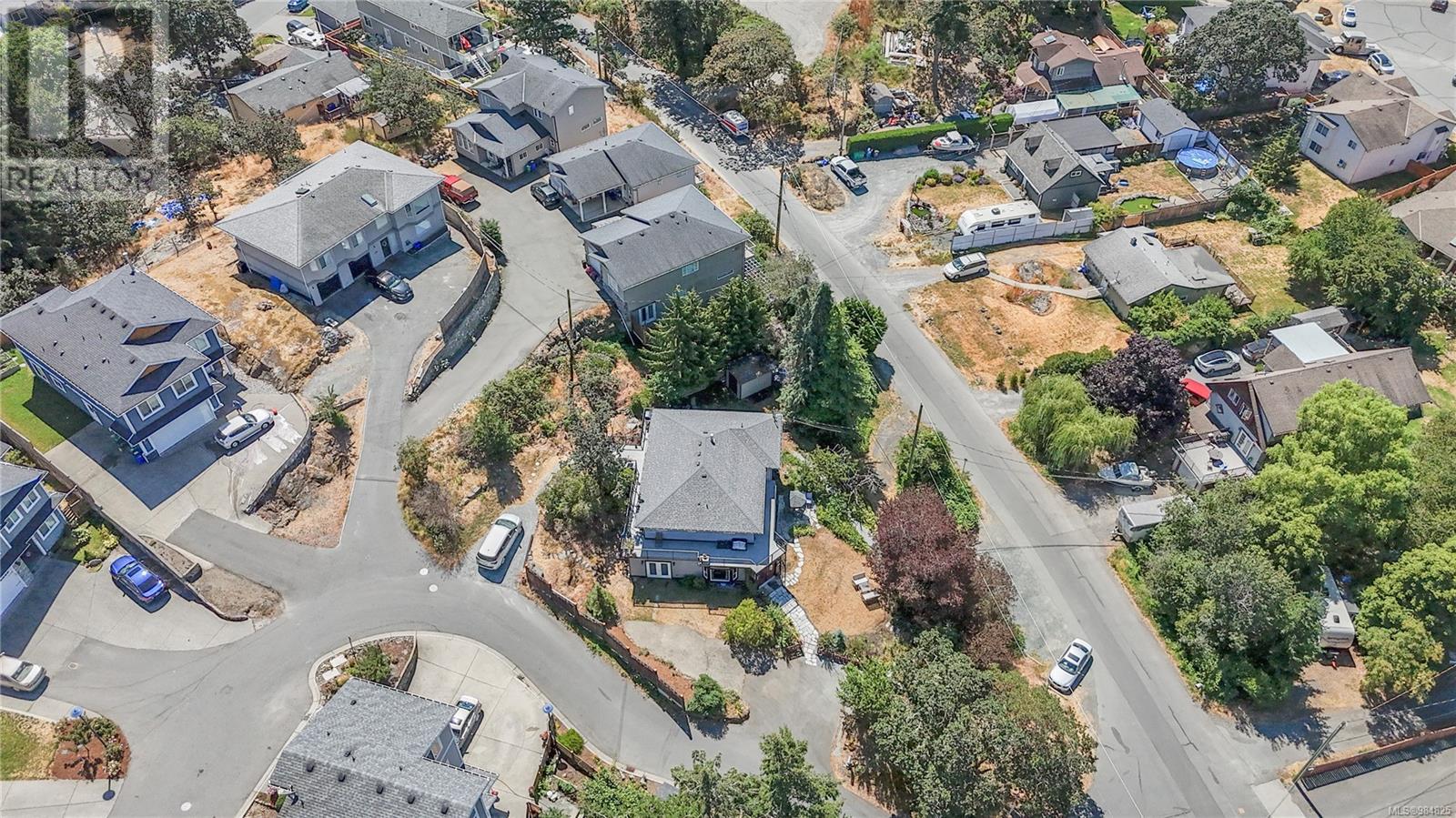 660 Rockingham Rd, Langford real estate listing 984825