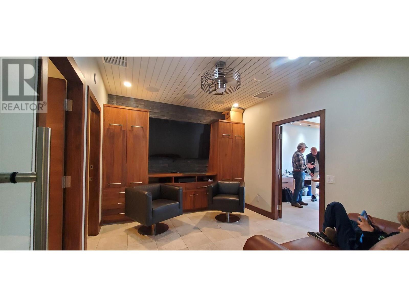 1790 KLO Road, Kelowna