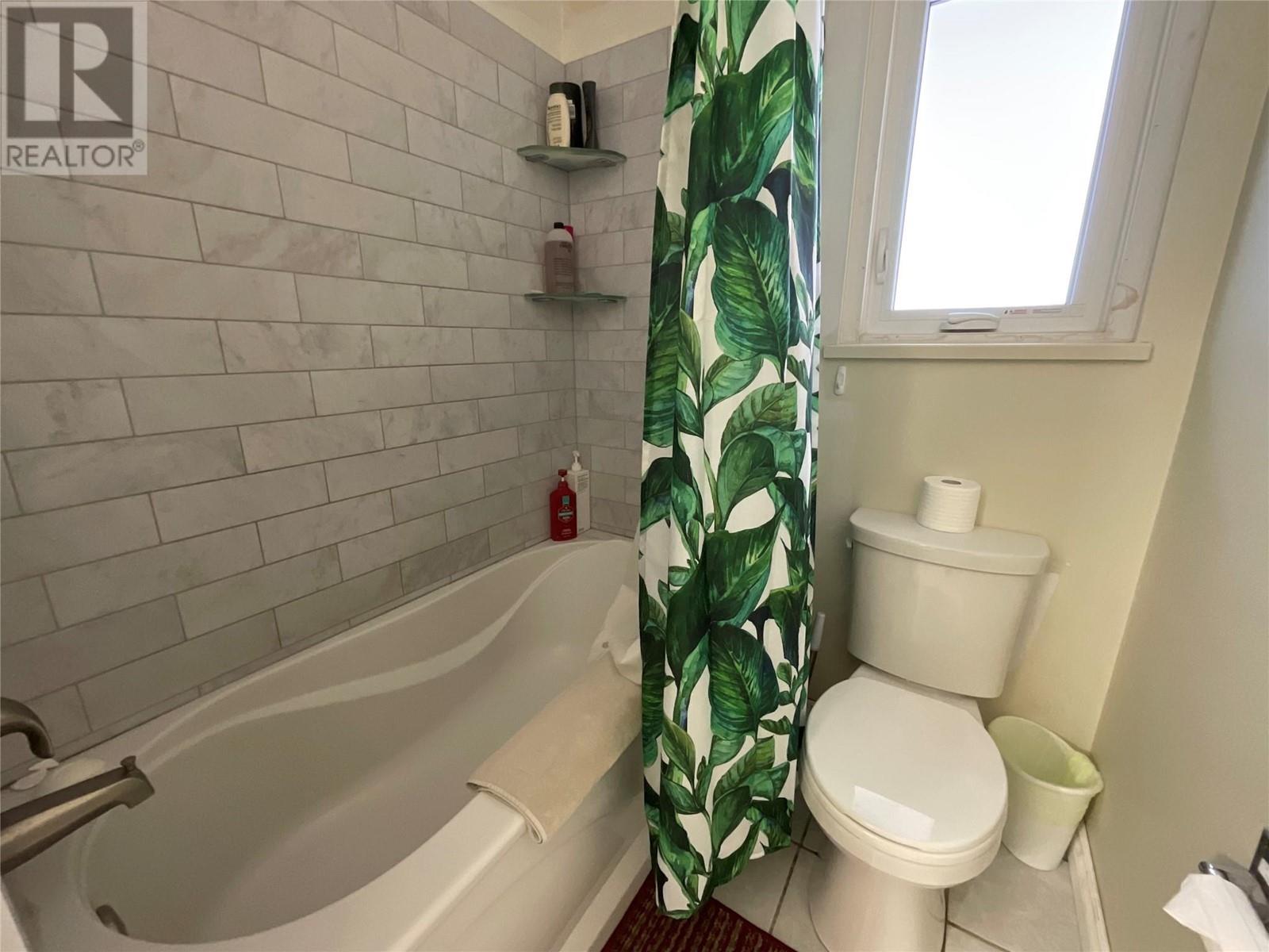 Photo 25 of 212 Spruce Avenue, Tumbler Ridge BC