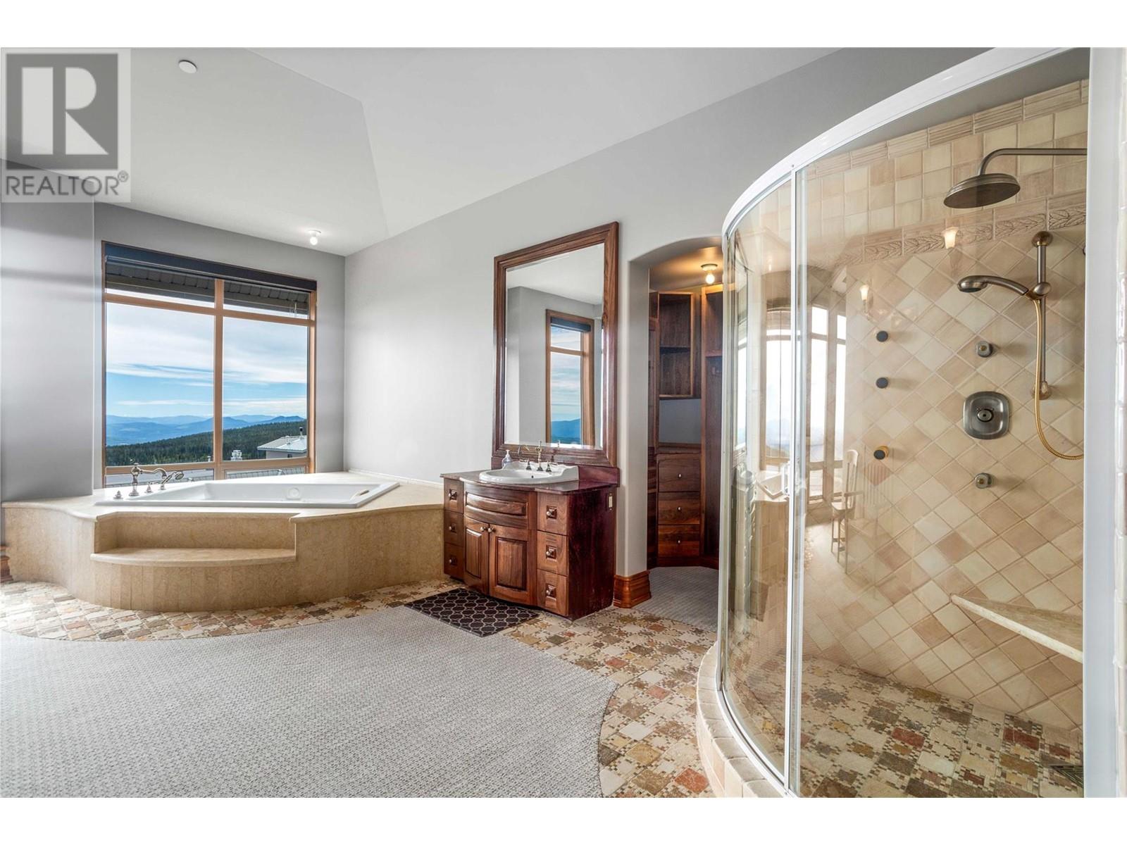 408 5335 Big White Road, Big White