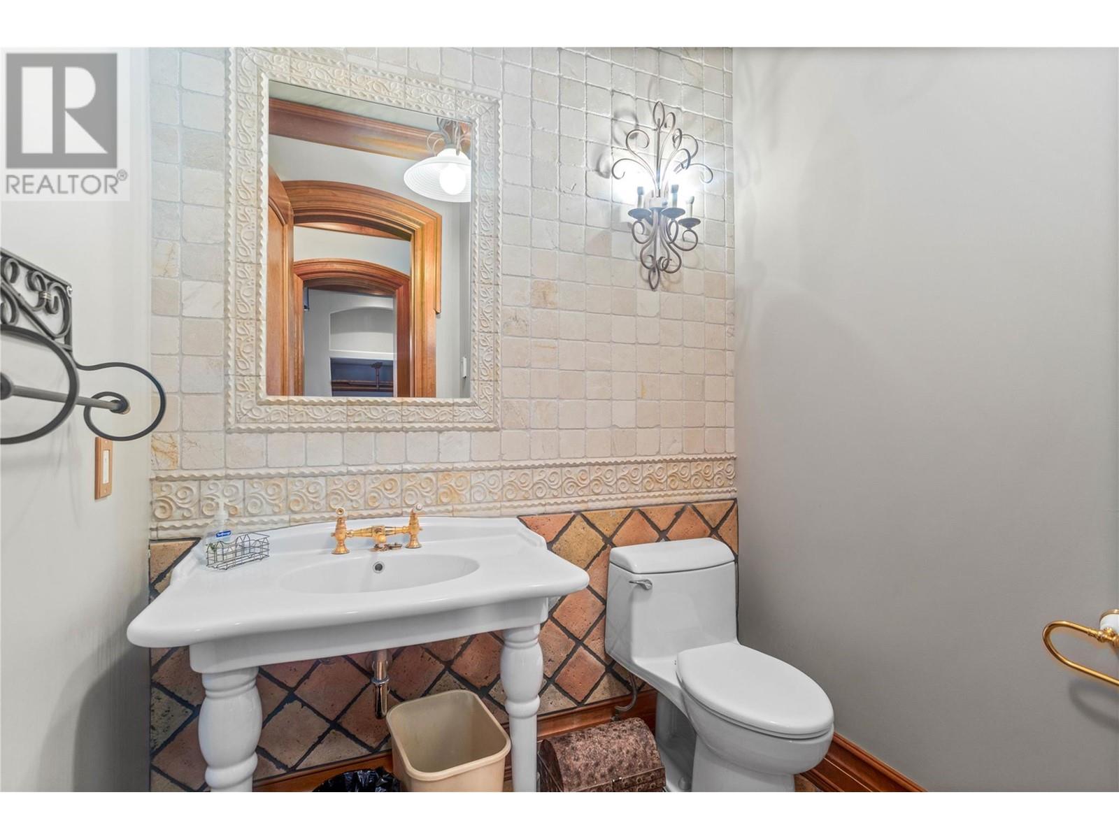 408 5335 Big White Road, Big White