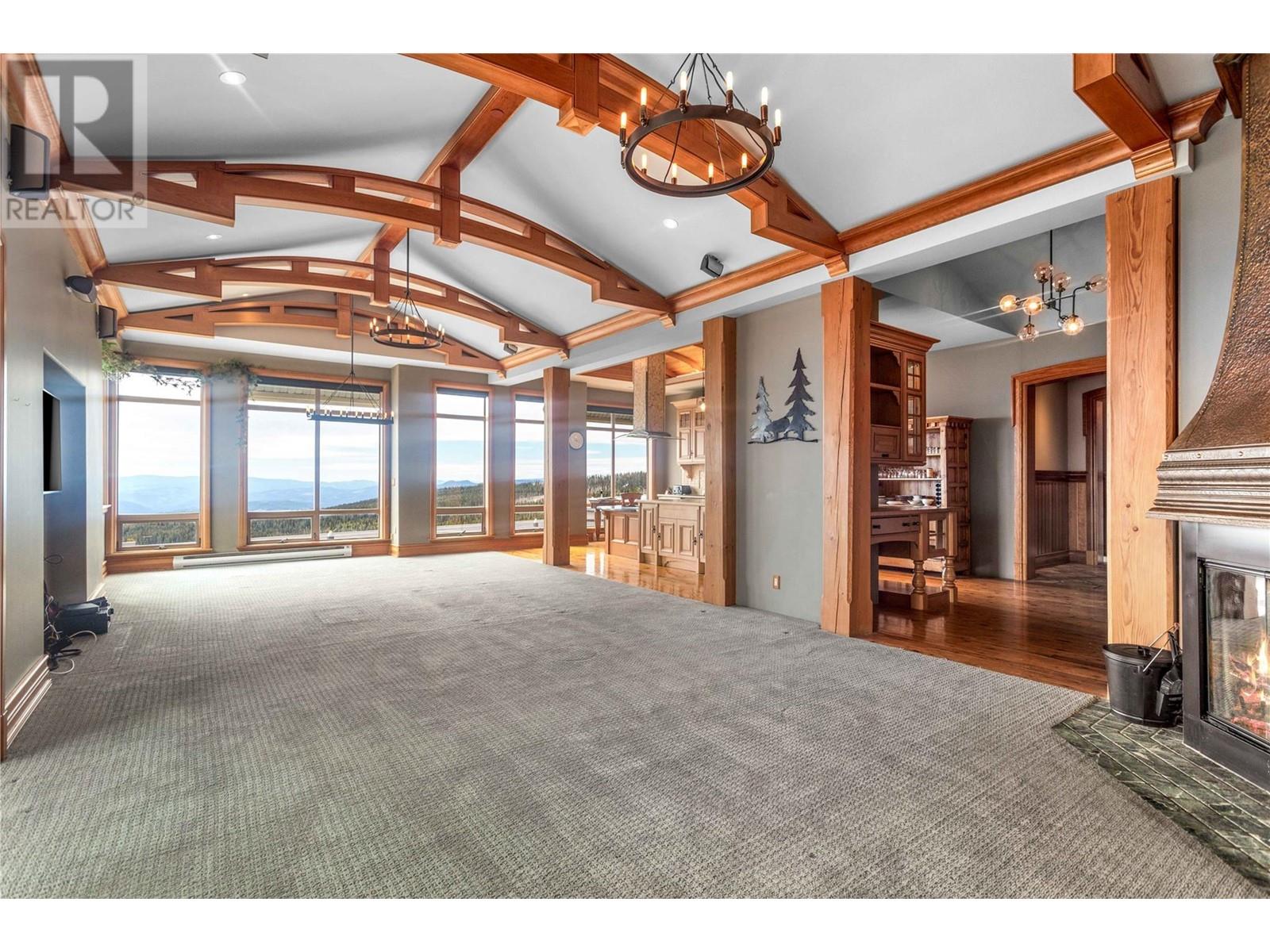 408 5335 Big White Road, Big White