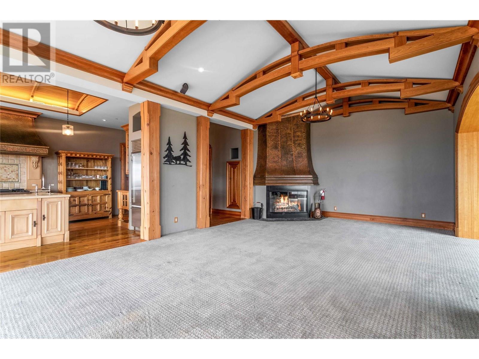 408 5335 Big White Road, Big White