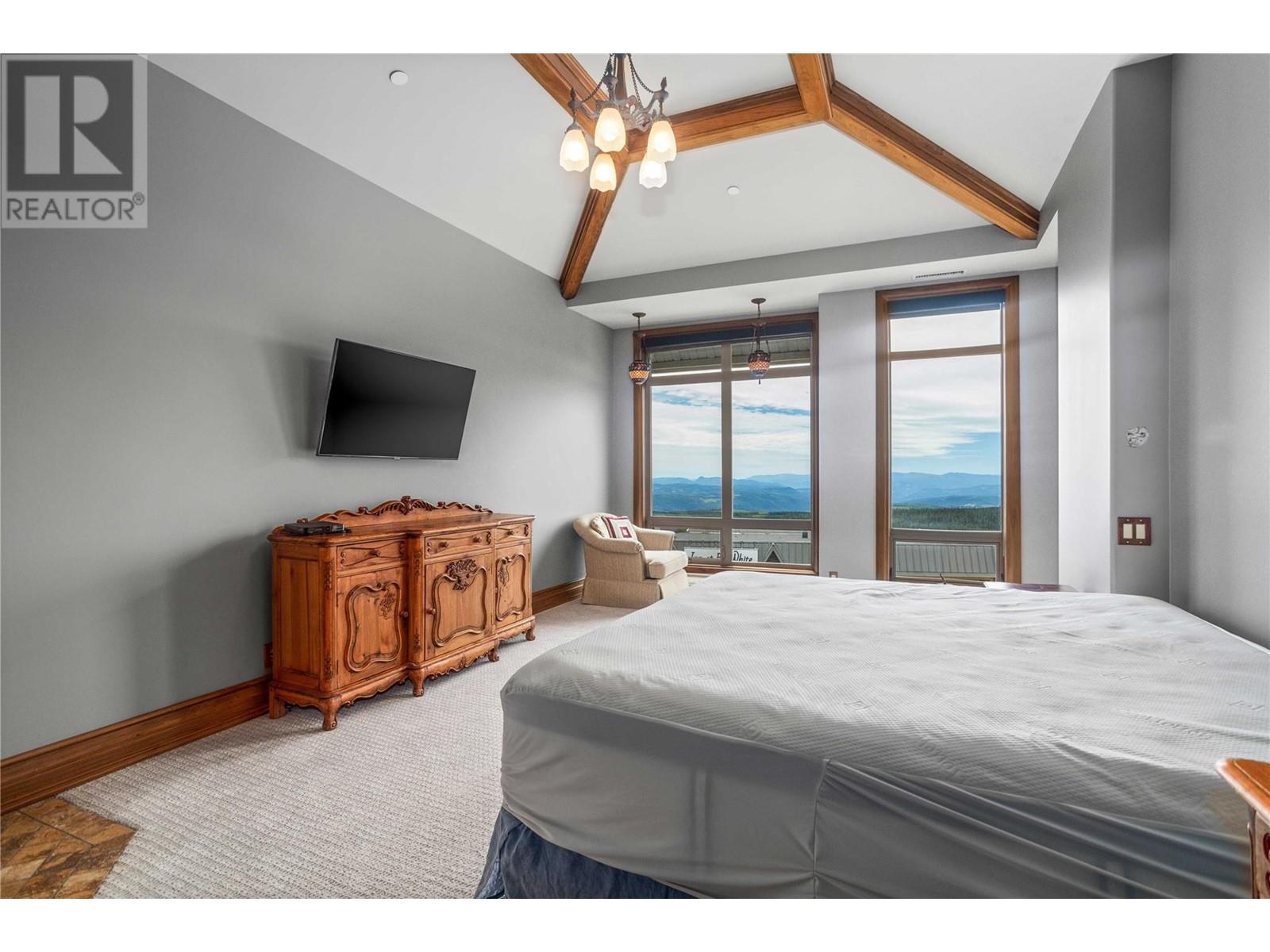 408 5335 Big White Road, Big White