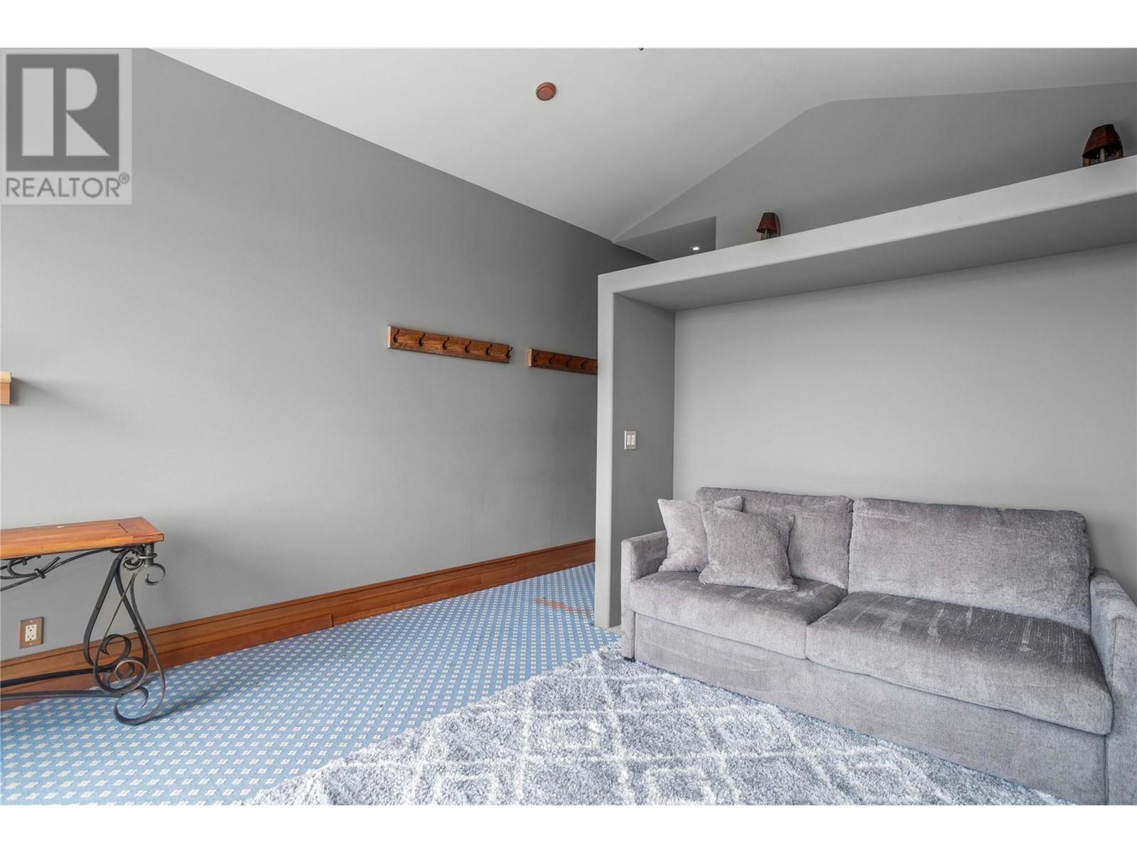 408 5335 Big White Road, Big White