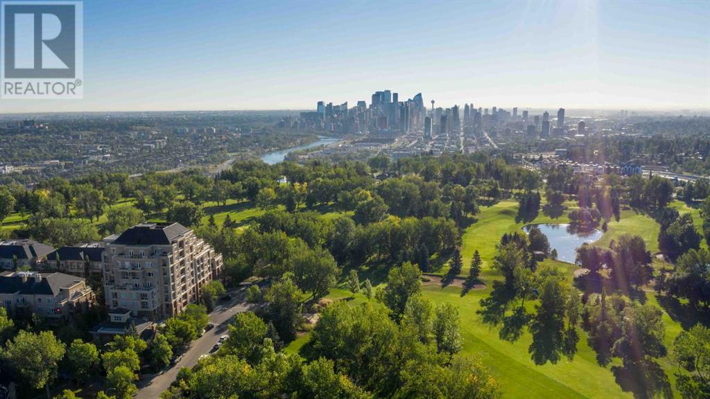 Single Family House High rise for Sale in   Hemlock Crescent SW Spruce Cliff Calgary 