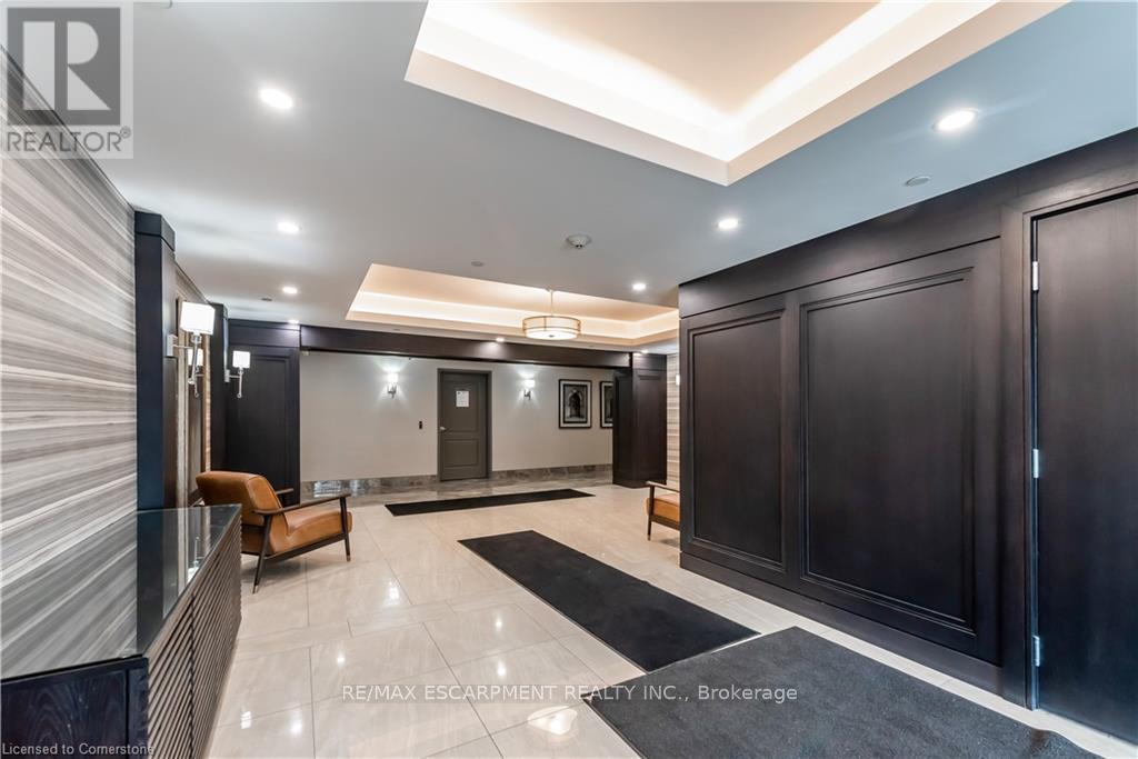 Photo 22 of 329 125 Shoreview Place, Hamilton ON