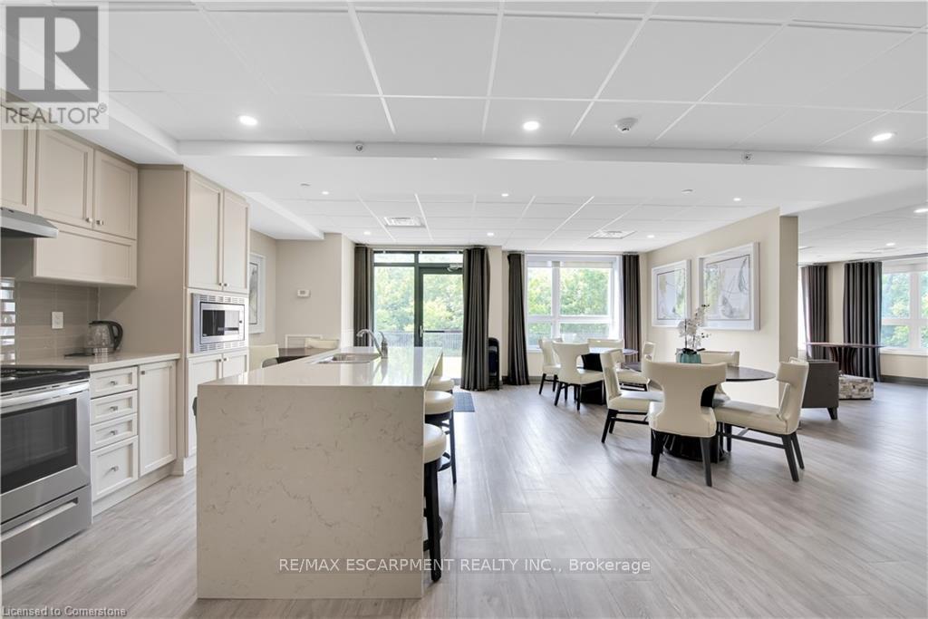 Photo 25 of 329 125 Shoreview Place, Hamilton ON