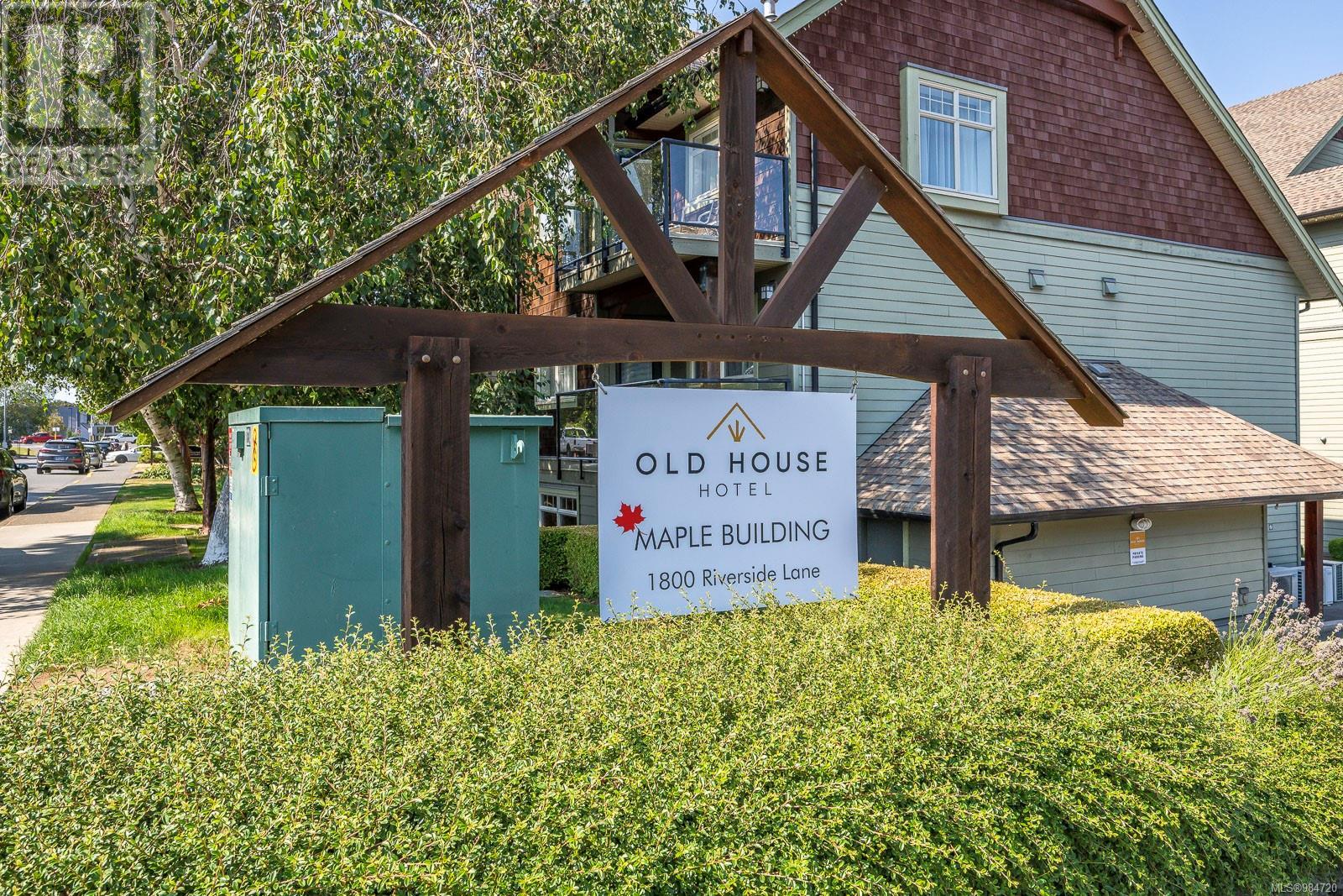 204D 1800 Riverside Lane, Courtenay real estate listing 984720