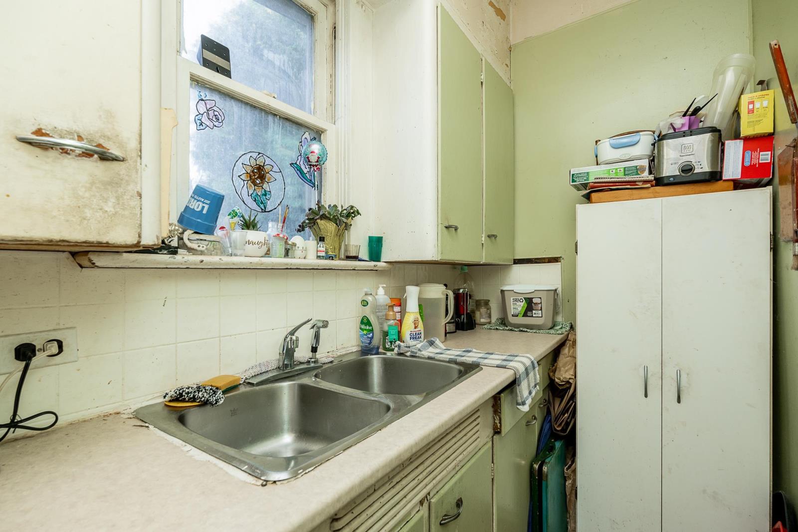 7166 MAITLAND AVENUE, Sardis West Vedder, Chilliwack real estate listing R2957422