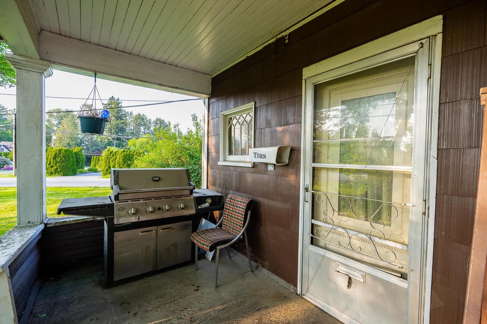 7166 MAITLAND AVENUE, Sardis West Vedder, Chilliwack real estate listing R2957422