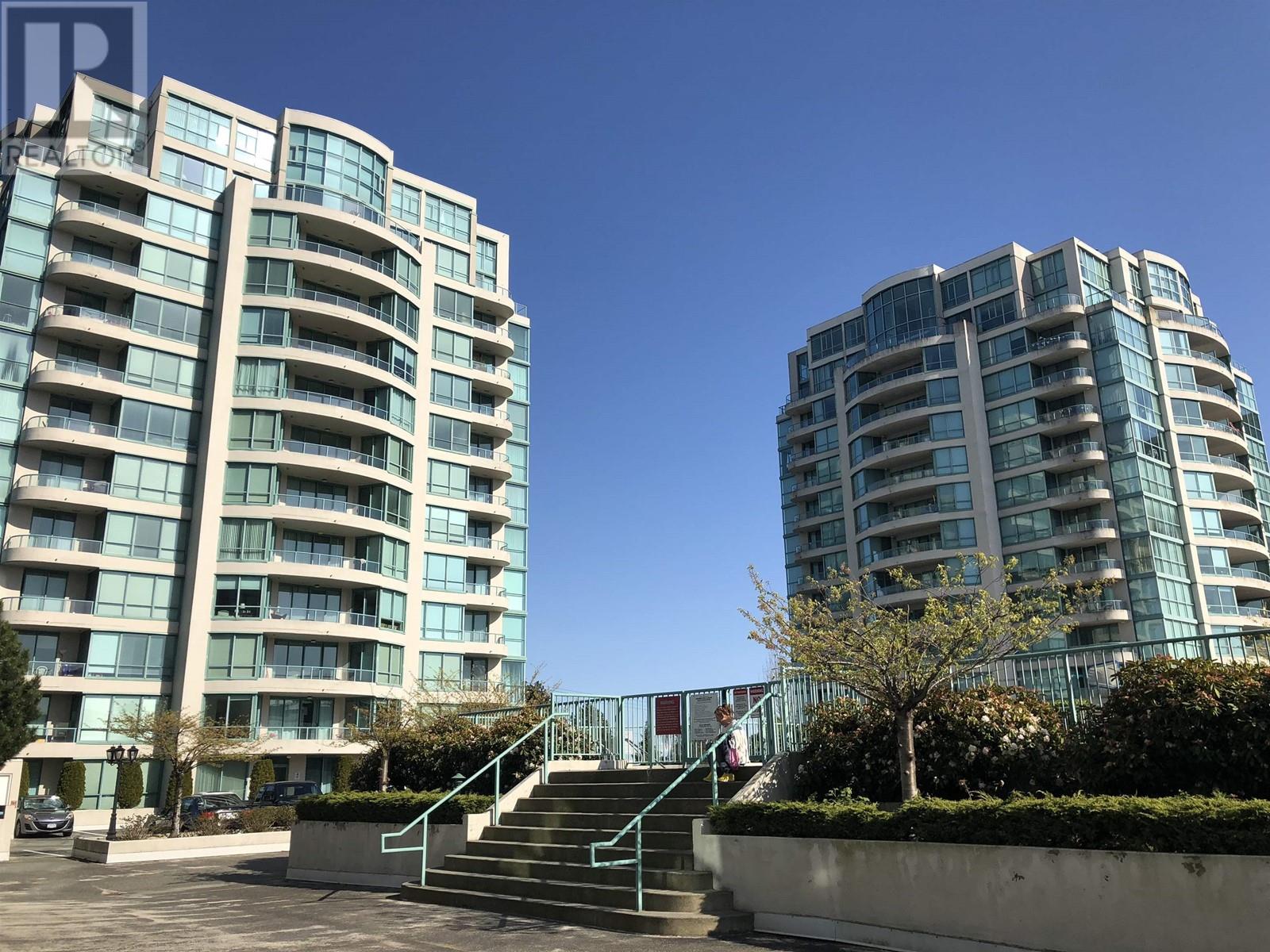 605 8871 LANSDOWNE ROAD, Richmond real estate listing R2957241