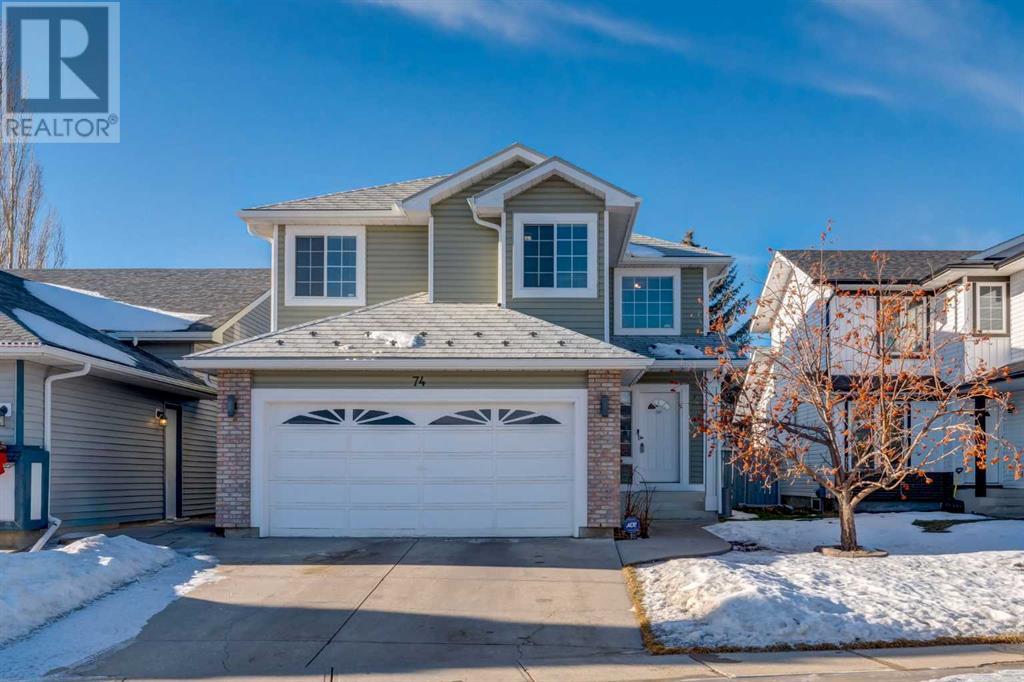 Single Family House for Sale in  Riverstone Close SE Riverbend Calgary 