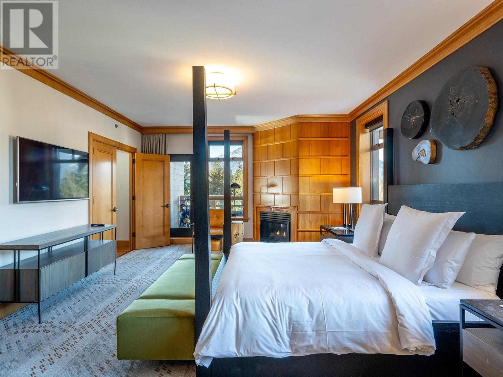 530-534 4591 BLACKCOMB WAY, Whistler real estate listing R2957614