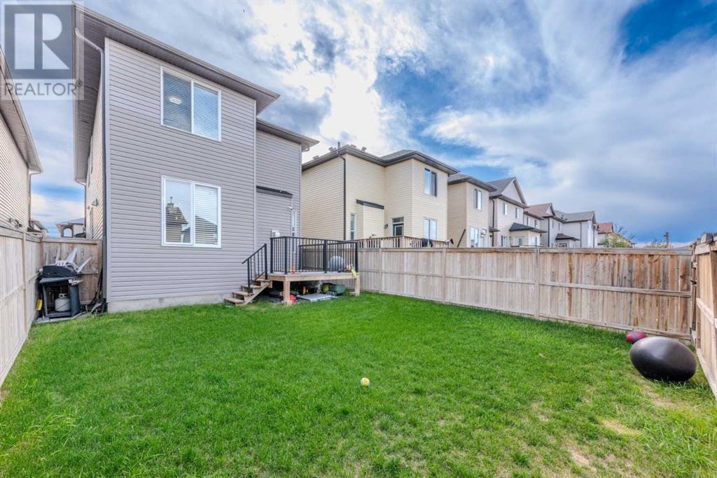 Single Family House for Sale in  Saddlelake Drive NE Saddle Ridge Calgary 