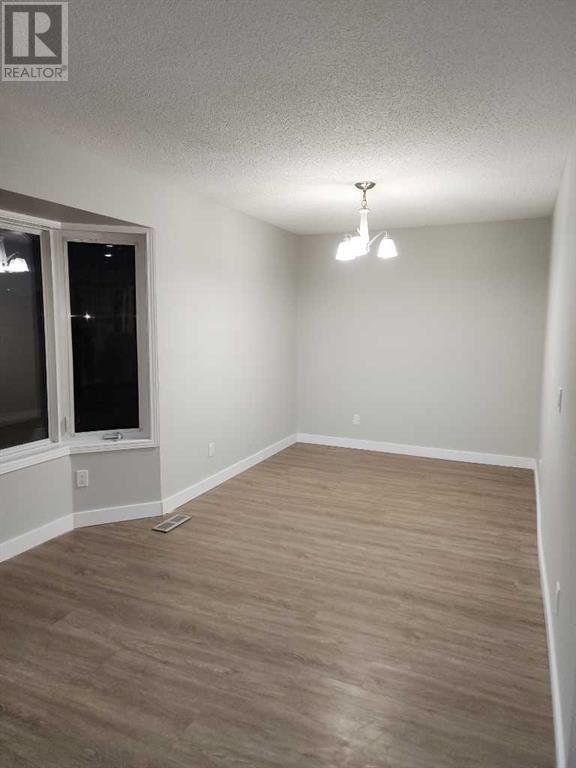 Single Family House for Sale in  Whitman Place NE Whitehorn Calgary 